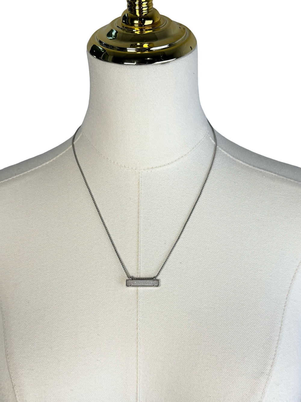Kendra Scott Leanor Bar Pendant Necklace in Silver Tone with White Drusy Stone